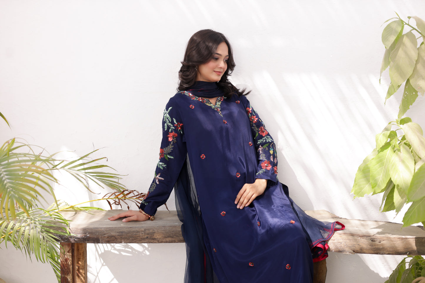 GUL MOHAR - GLEAMING GEMS (CK20251291)