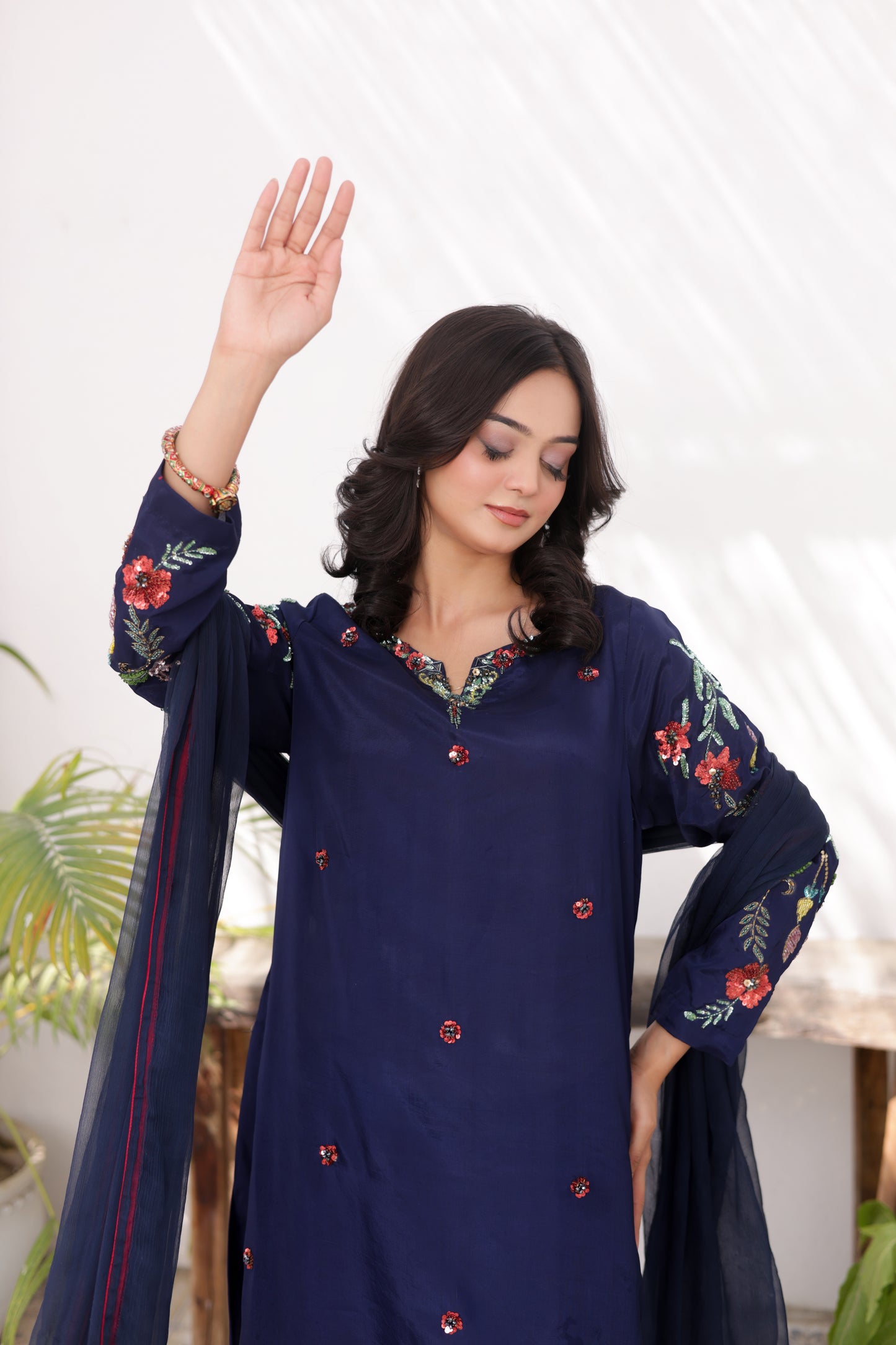 GUL MOHAR - GLEAMING GEMS (CK20251291)