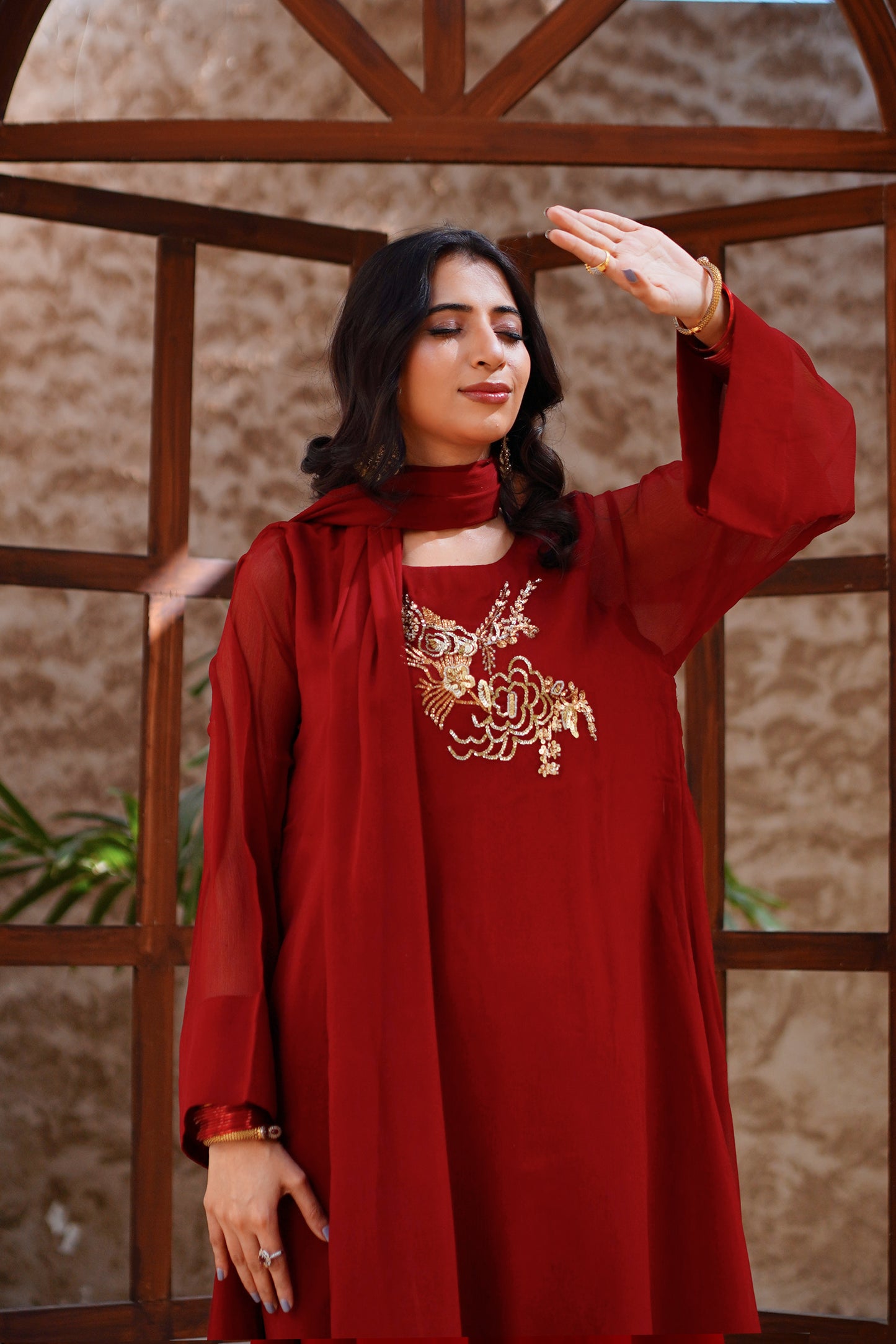 Jade & Ruby - Maroon